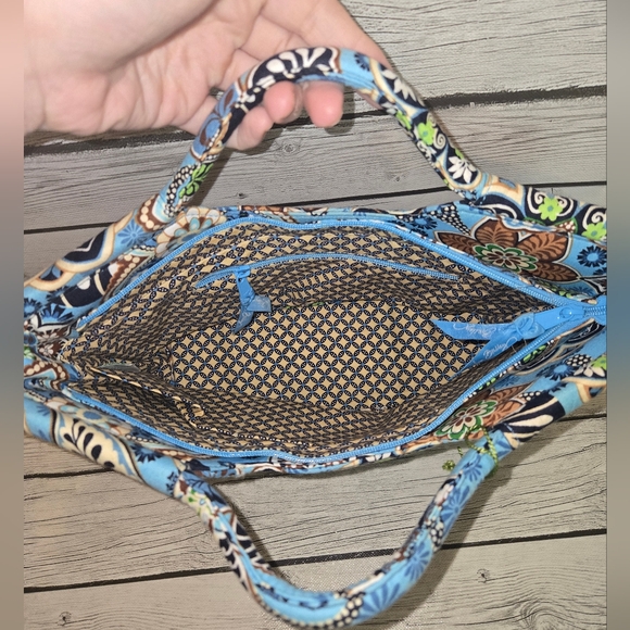 Vera Bradley Retired Gabby Bag In Bali Blue Quilted Floral Handbag Purse Clutch - Picture 2 of 7